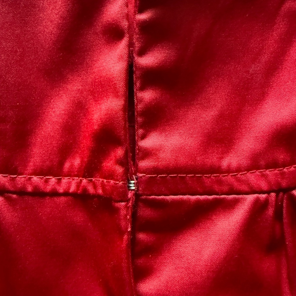 Wet Seal Scarlet Satin Top - Picture 5 of 6